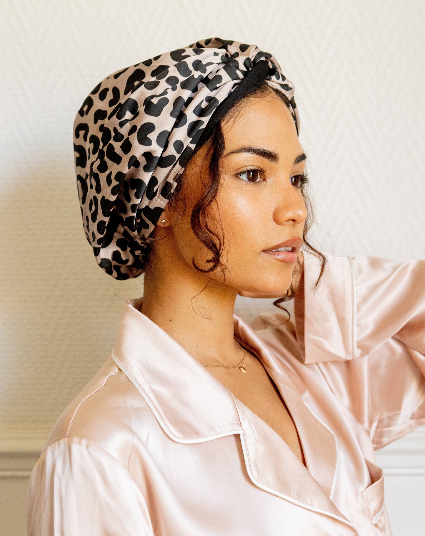 Bonnet en satin