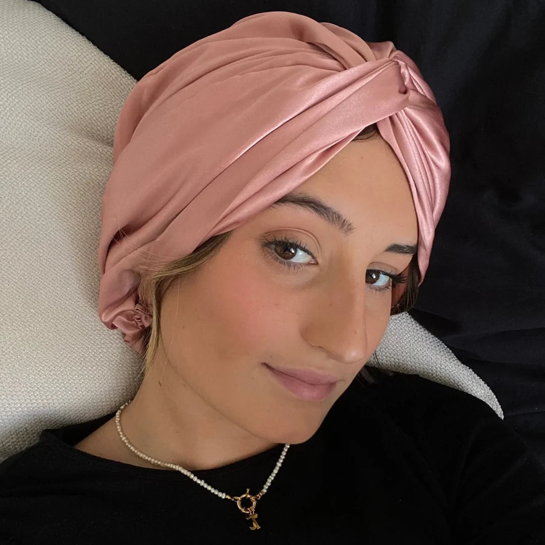 Bonnet en satin